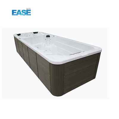 Piscina de balcão ao ar livre com 66 jatos Balboa System
