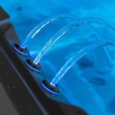 Spa de banheira de hidromassagem acrílica ao ar livre personalizado Jacuzzi Spa ao ar livre para 6 pessoas Spa de massagem Banheira de hidromassagem com luz LED