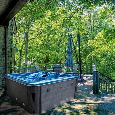 Banheiras de hidromassagem de luxo para 6 pessoas Piscinas acrílicas de spa ao ar livre com função de massagem Spa de natação para família