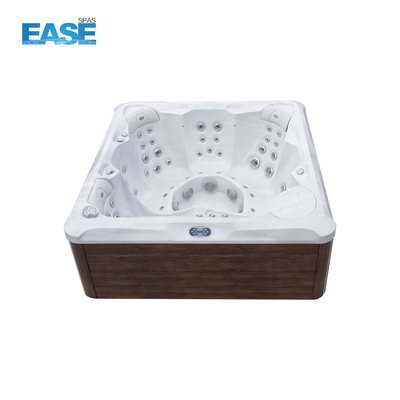 Banheiras de hidromassagem ao ar livre Piscinas aquecidas e a jato Banheira de hidromassagem romântica