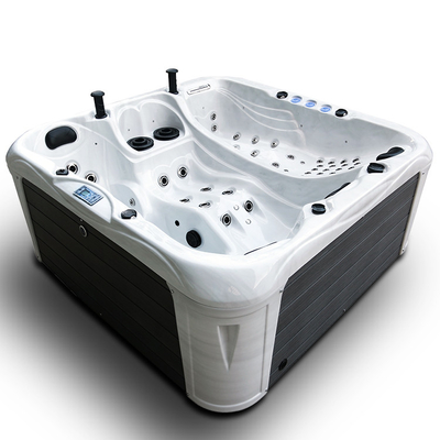 O balboa personalizado consola a banheira de hidromassagem exterior com o vadio para espaços pequenos